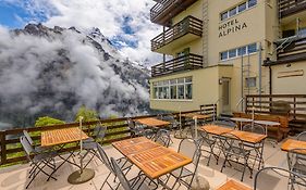 Hotel Alpina Murren